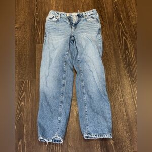 Garage Vintage Straight Leg Jeans – Light Wash (Size 00)